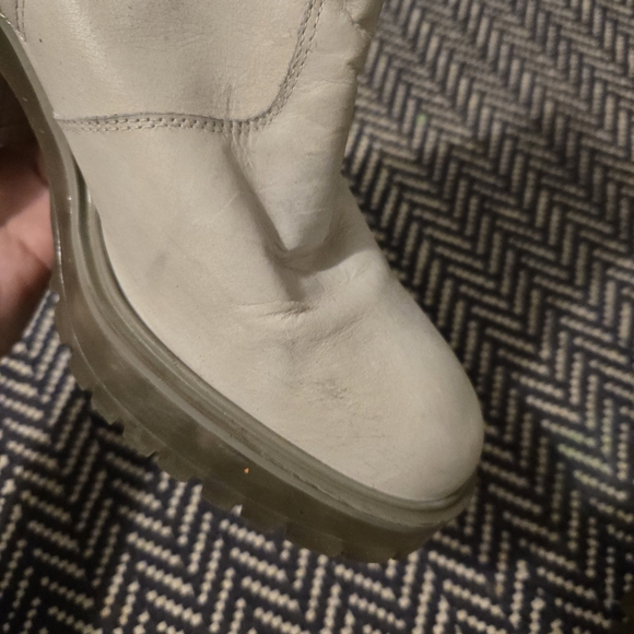 Free People Chunky Chelsea Ankle Boots in Light Beige and Taupe Trim - Picture 4 of 13